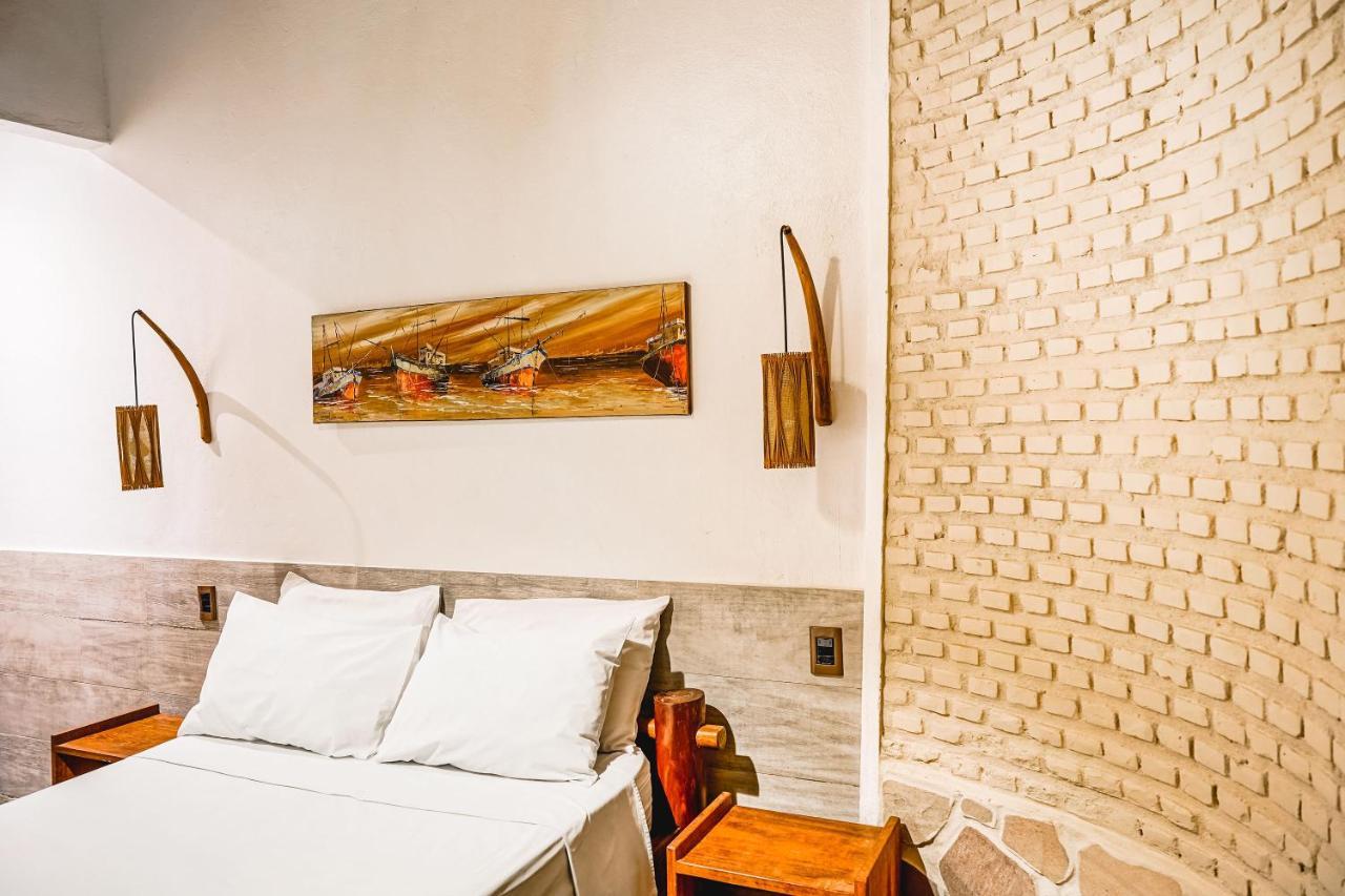 Quarto com Cama de Casal ou 2 de Solteiro - com Varanda e Vista do Jardim