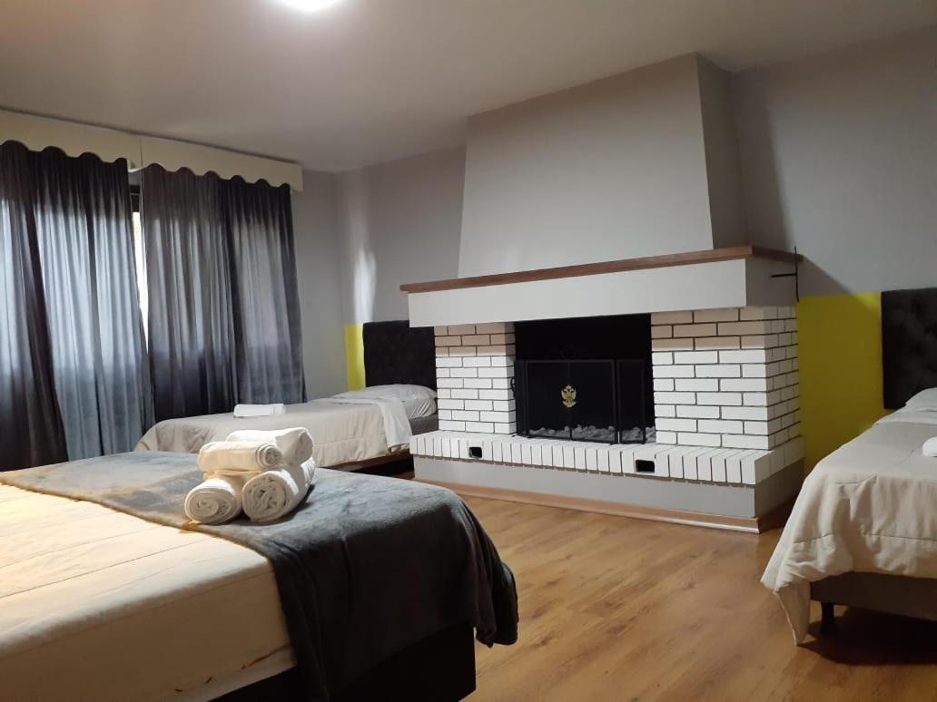 Deluxe Apartment,998420898:JPEG