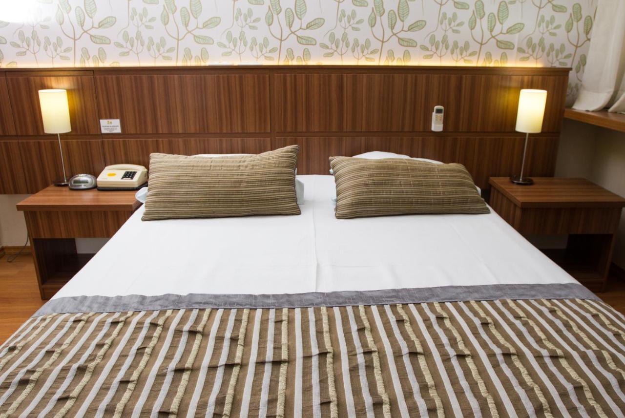 Deluxe Double Room,999072597:JPEG