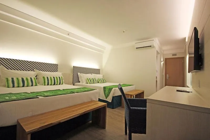 Apartamento Completo Hot Beach Suites-1