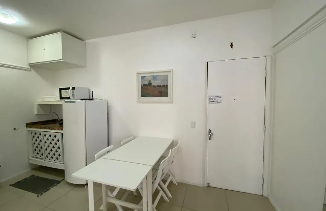 Apartamento Vila Costeira-1