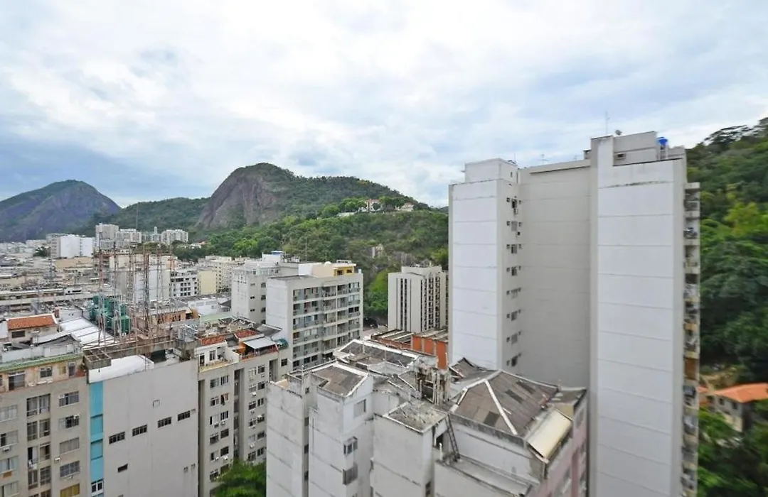 Confortavel E Seguro 2 Quartos Com Varanda No Leme-1