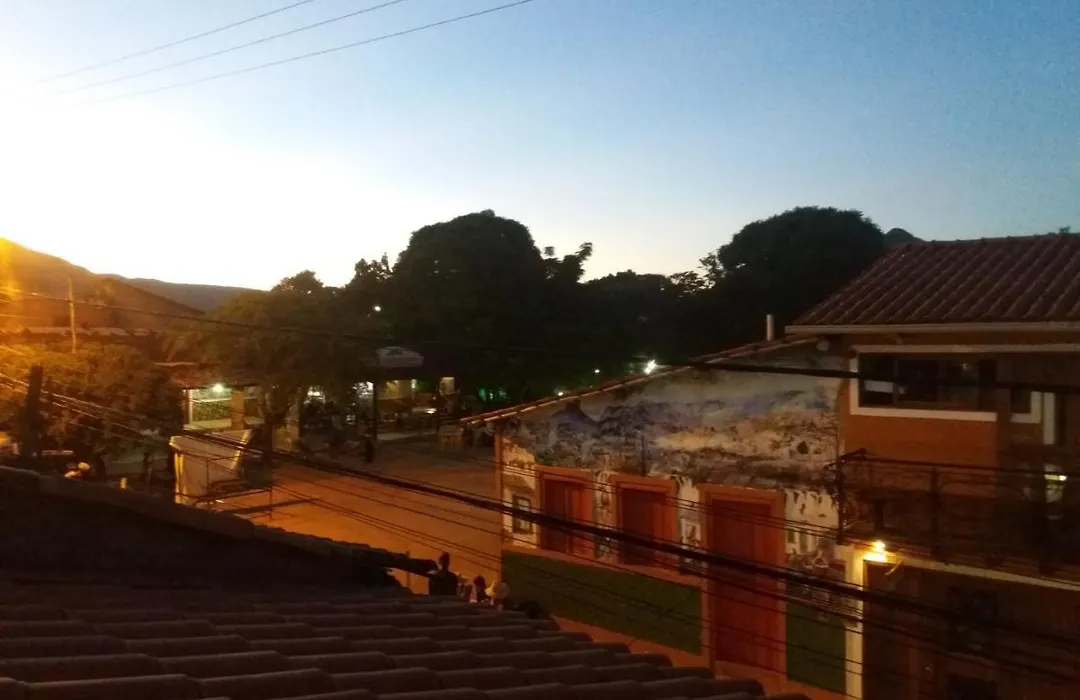 Pousada Pico Da Vila-1