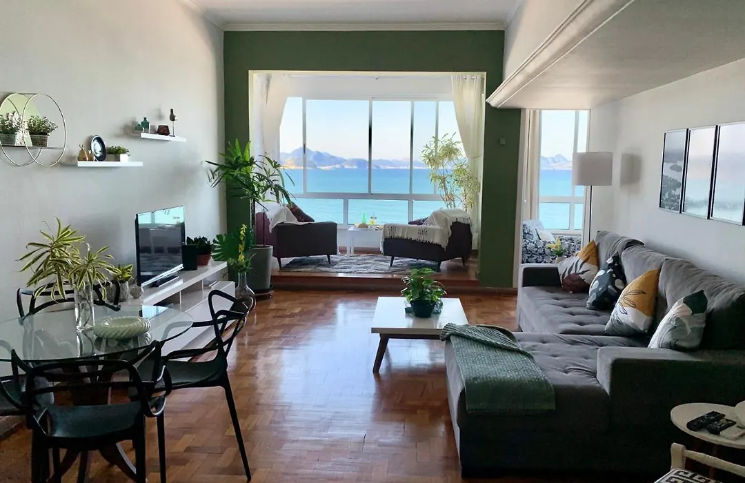 Copacabana Sea View Apartament-1