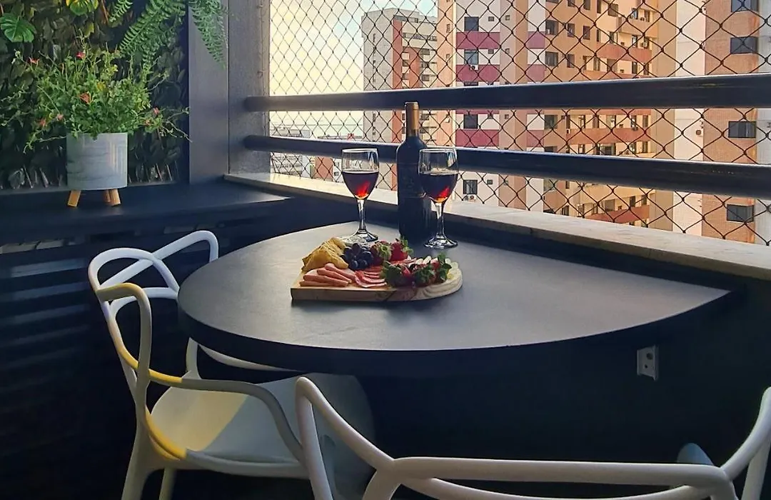 Flat Luxuoso Vista Mar Com Garagem I 250M Beira Mar Fortaleza I Cozinha Equipada, Maquina De Lavar Roupa, Adega E 2 Tv Smart Netflix I Hotel Com Piscina E Academia-1