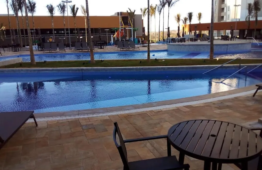 Apartamento no Solar das Águas Resort em Olímpia - SP-1
