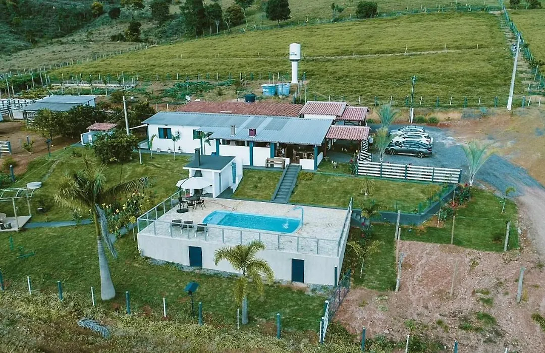 Pousada Vale Da Roca-1