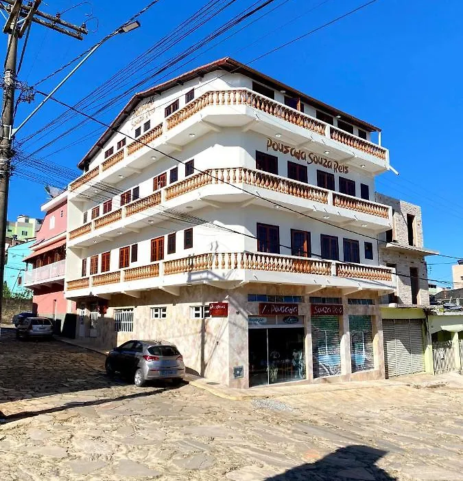 Pousada Souza Reis-1
