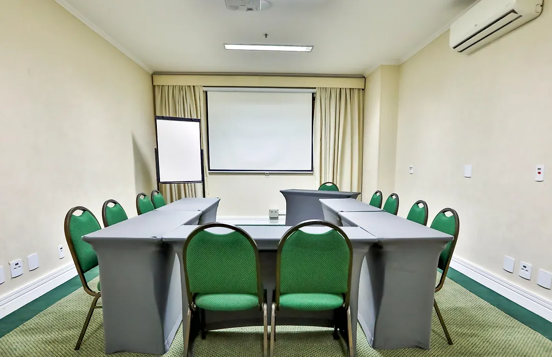 Quality Suites Vila Olimpia-1
