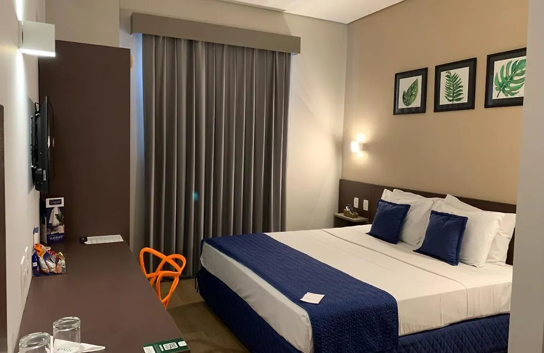 Summit Suites Hotel - Pindamonhangaba-1
