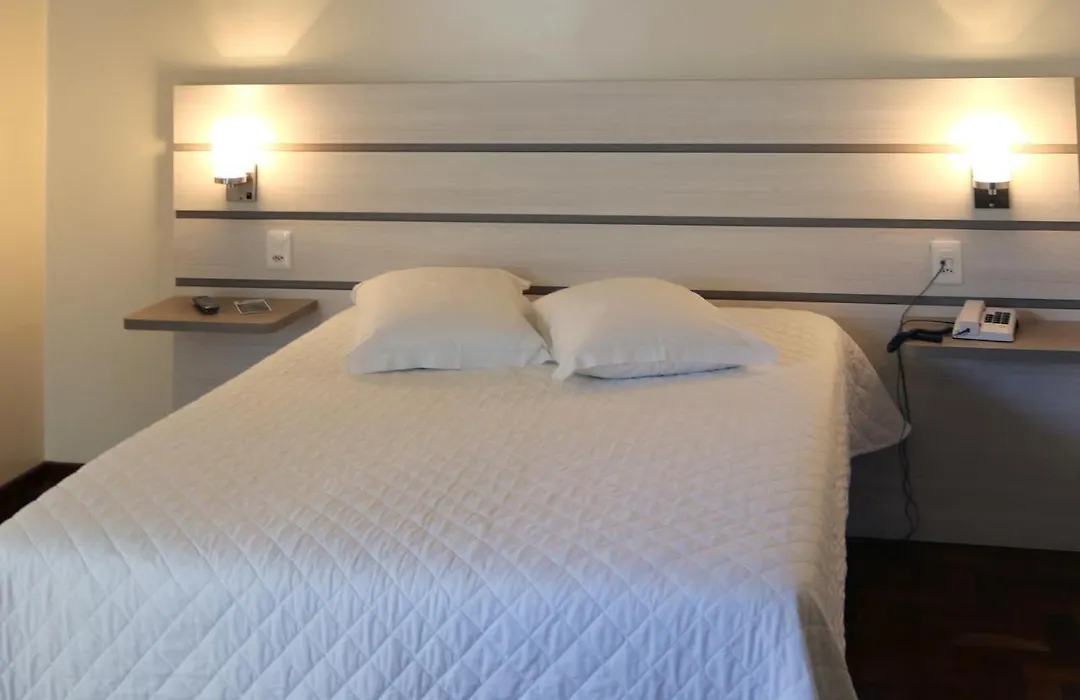 Tri Hotel Xanxerê-1