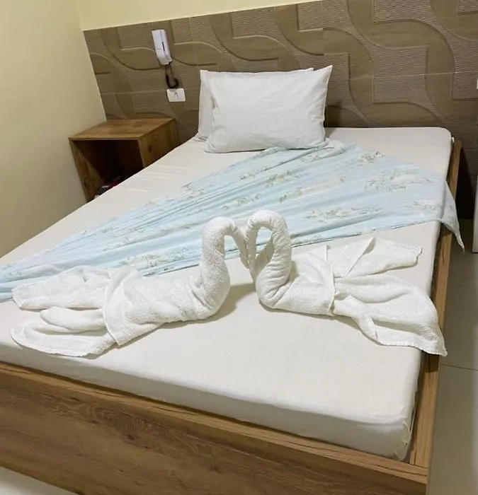 Oyo Hotel Castro-1