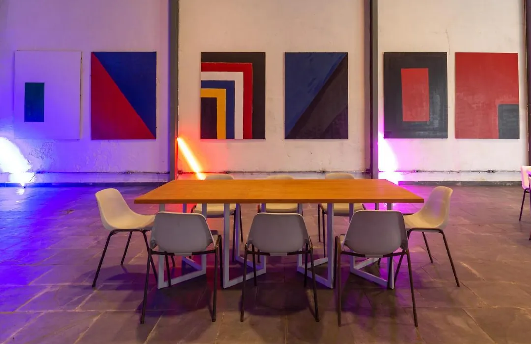 Oasis Urbano / Estudio Para Fotos E Eventos Ar-756-1