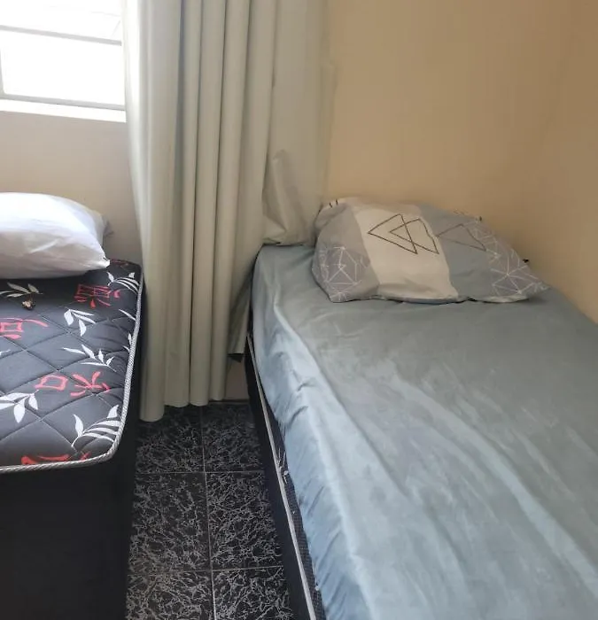 Hostel Cantinho Caboclo-1
