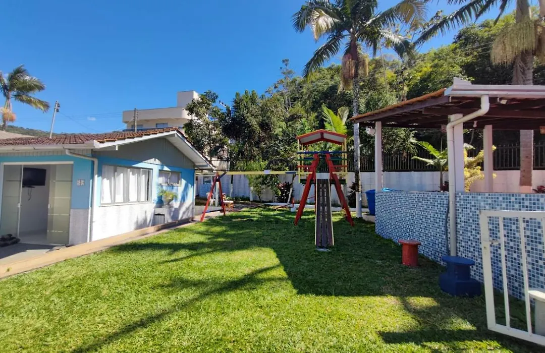 Dk1 - Casa Com 3 Dorm Com Piscina Bruno Klemtz-1
