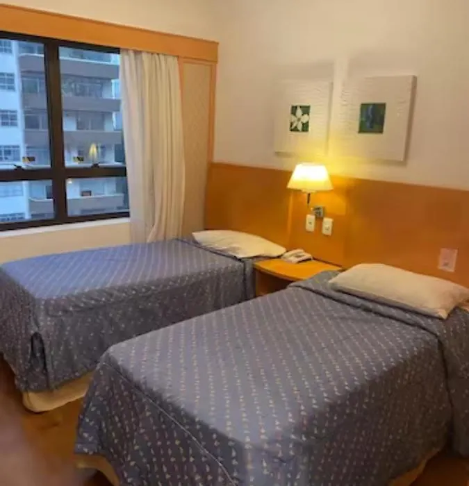 Apto Com Sacada E Piscina-1