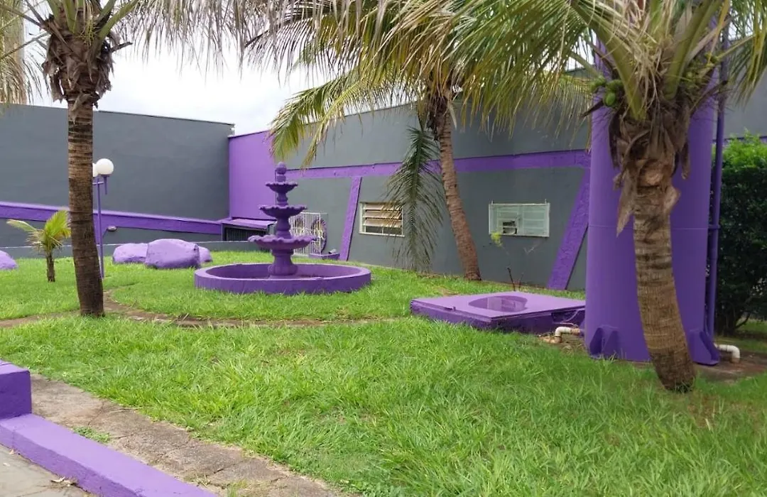 Motel Tropical-1