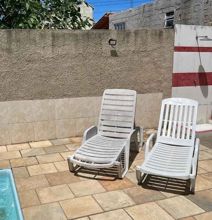 Casa De Hospede Com Piscina-1
