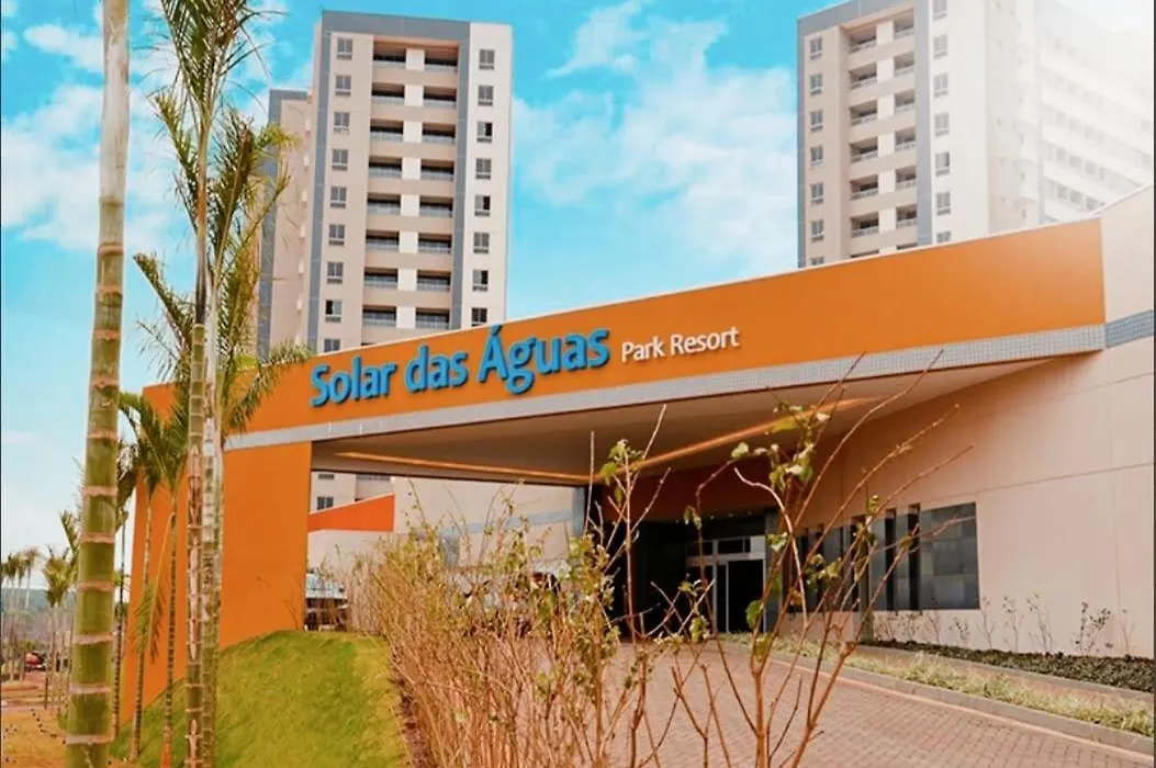 Apartamento Resort Solar das Águas em Olímpia-1