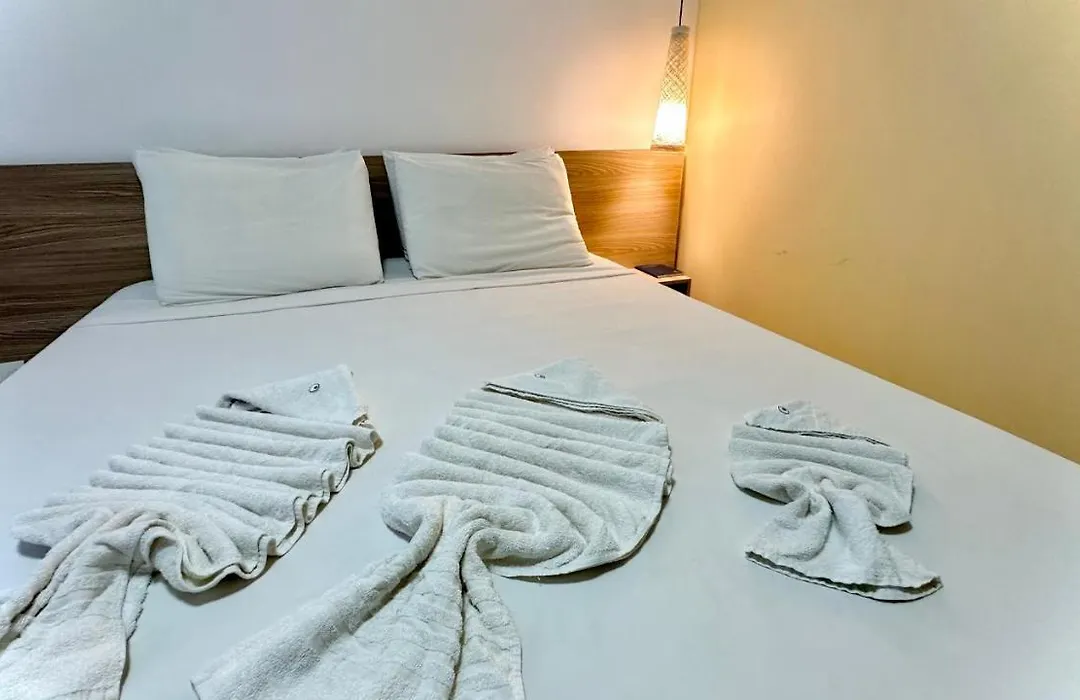 Grandville Hotel E Pousada-1