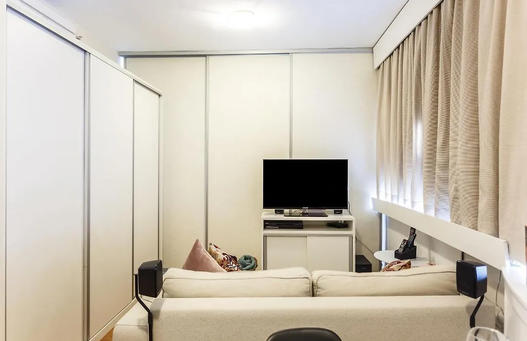 Ct1005 Flat Com Limpeza Diaria Na Bela Vista-1