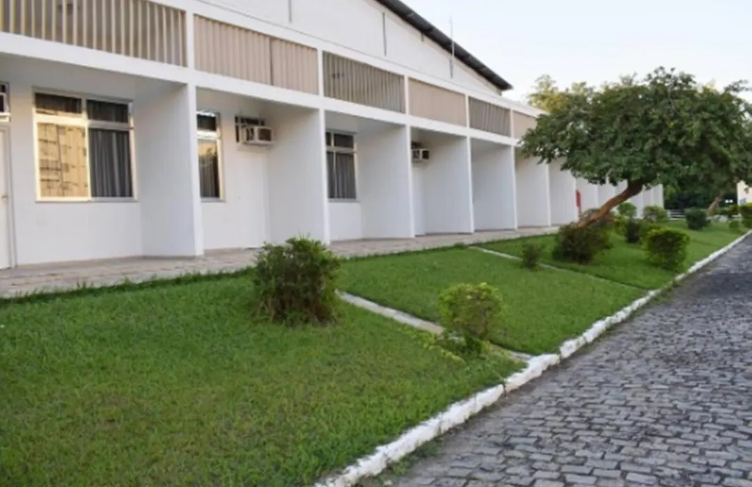 Sede Campestre Associacao Dos Empregados No Comercio-1