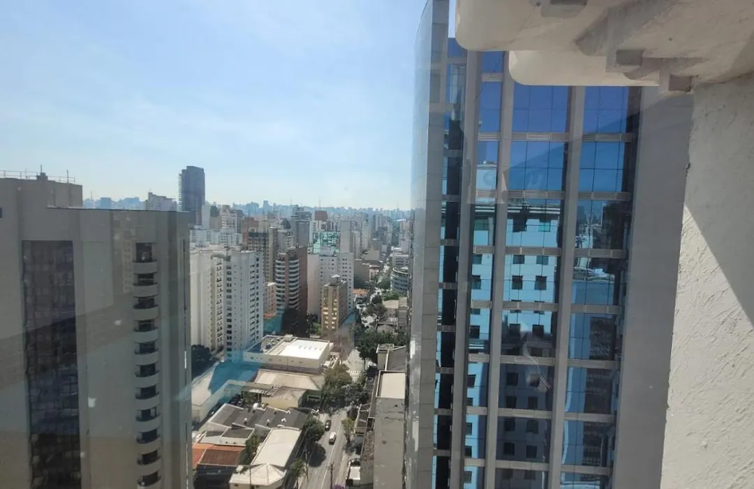 Quarto privativo em hotel 4 estrelas no Itaim-1
