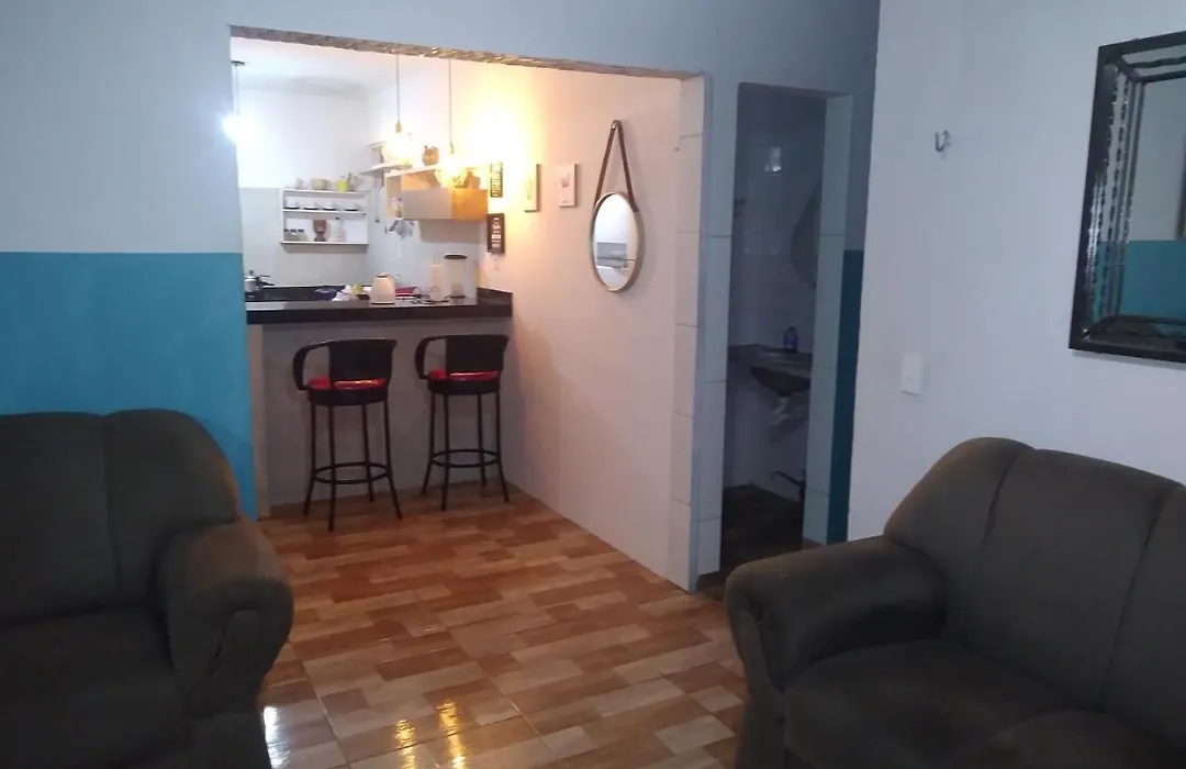 Casa Flores Amarela-1