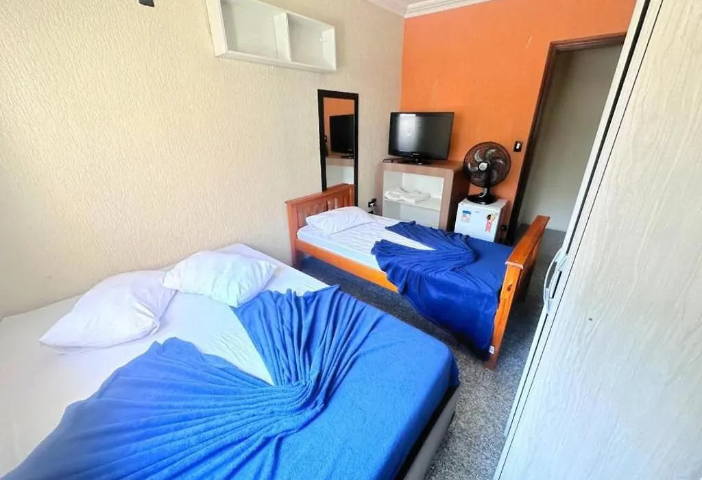 Hostheo Quarto 12 Triplo Na Liberdade Sp-1