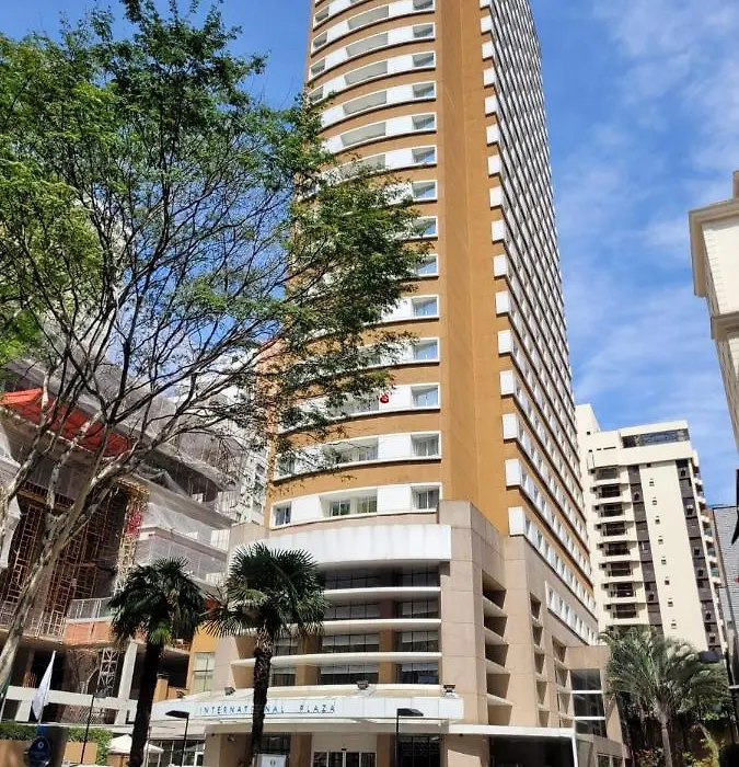 Elegant Flat Internacional Plaza-Garagem E Piscina-1