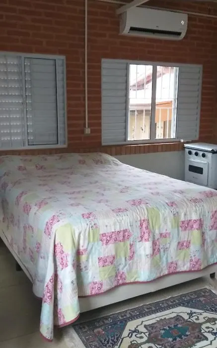 Quarto aconchegante Barão Geraldo-1