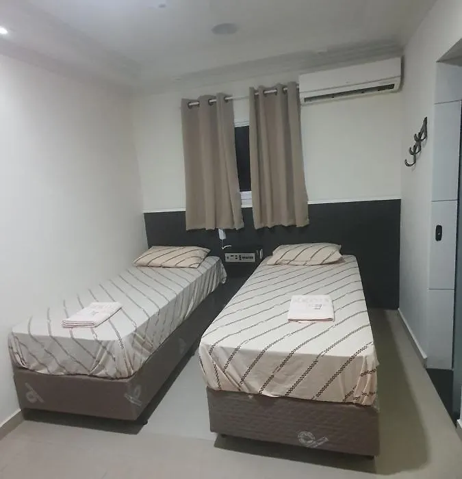 Hotel Record-1