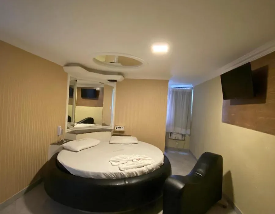 Hotel Milenium Itapua-1