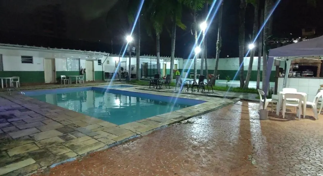 Pousada Praia Grande - Rua Ernesto Vergara ,511-1