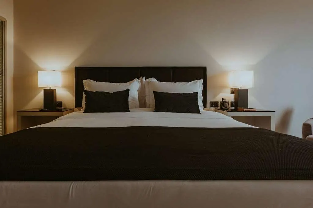 Ls Hotel-1