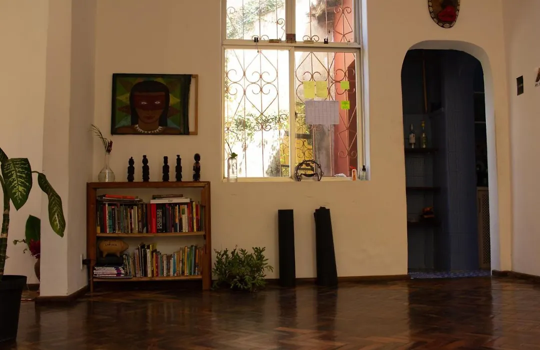 Labteia Casa Atelie Coworking Lgbtqi Em Salvador-1