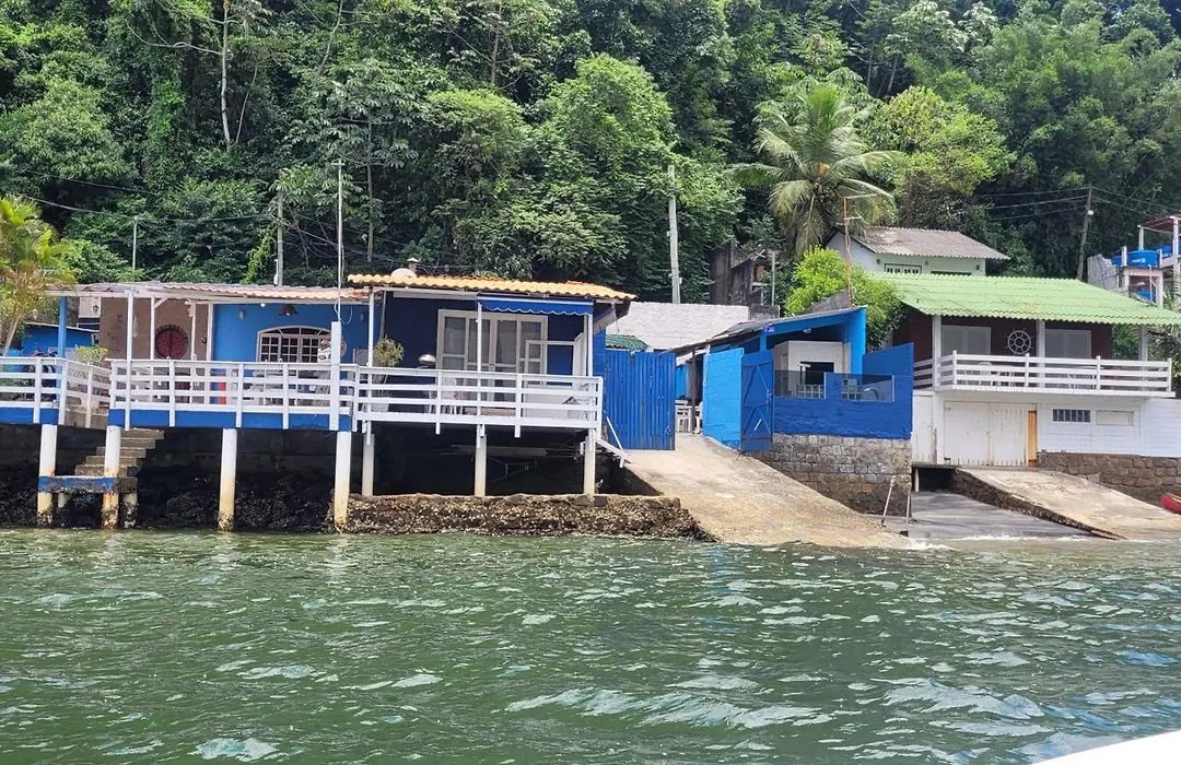 Brisa E Mar-1