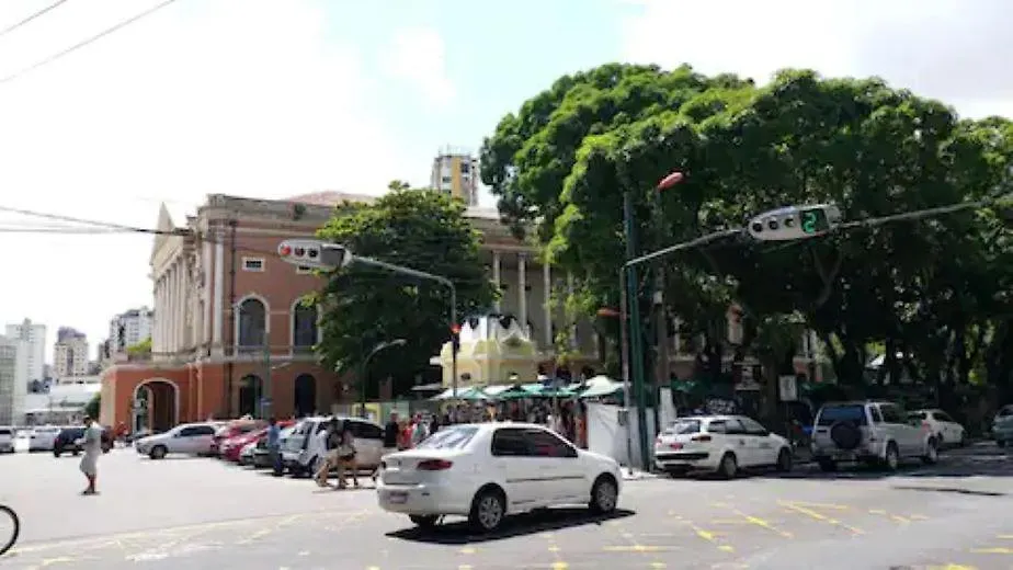 Tropical Suítes-Próx Praça da República-1