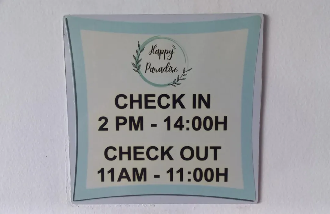 Happy Paradise Hostel-1