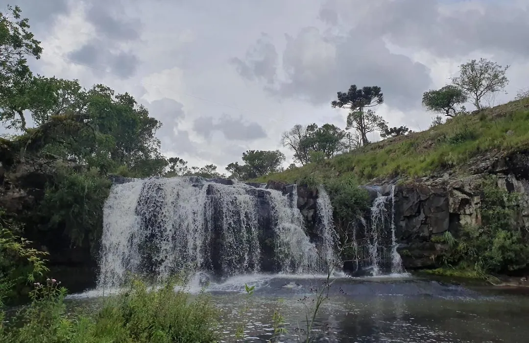 Pousada Recanto da Cascata - Cabana Platano-1