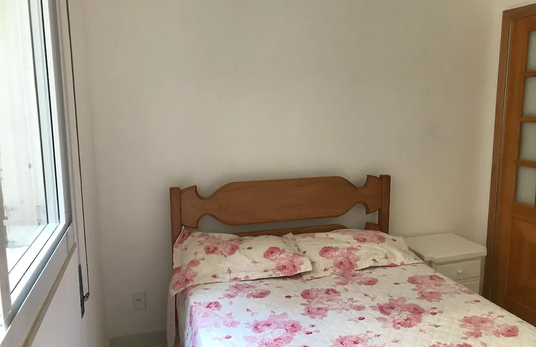 Copacabana Quadra Da Praia, 2 Quartos E Sala - No Posto 6-1