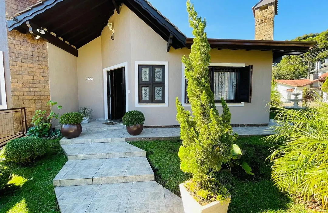 Residencial Pine House-1
