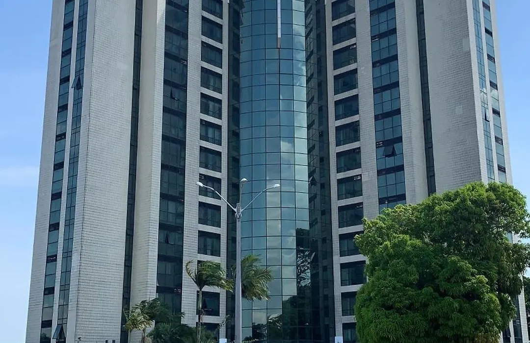 Apartamento no tropical executive hotel com varanda, 1 cama de casal e 2 camas de solteiro-1