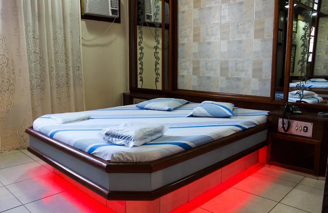 Station Hotel (Adults Only)-1