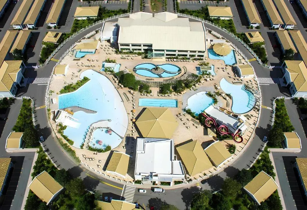 Lacqua diroma - Descanso Merecido, Park aquático 24h, Piscina de Ondas Exclusiva-1