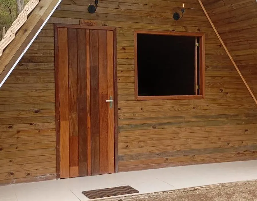 Pousada Fazenda e Pesqueiro Chalé da serra-1