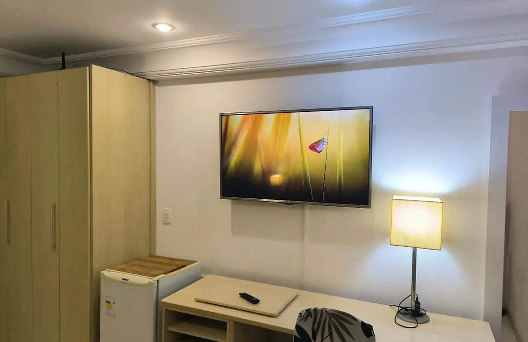 Barra Prime Flats, Ed Mediterraneo, Wi-Fi 400Mb, Balsa Pra Praia Gratis, Ar Condicionado Novo!-1