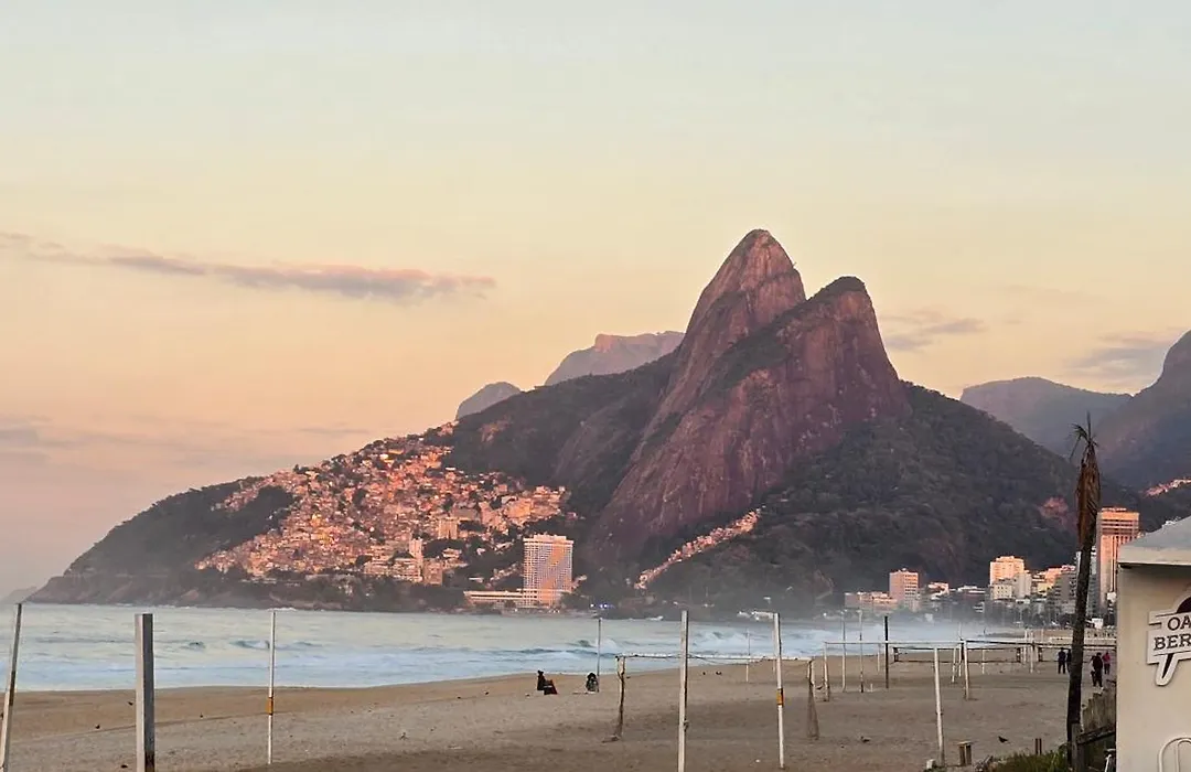 Rio Spot Leblon D049-1