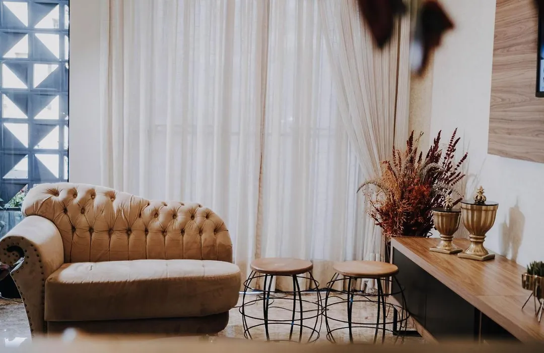 Arca'S Executive Hotel-1