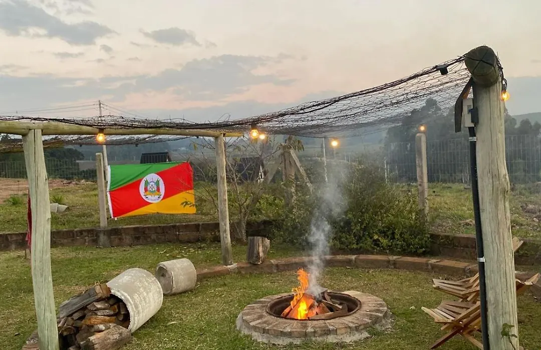 Cabanas Colina Do Sol-1